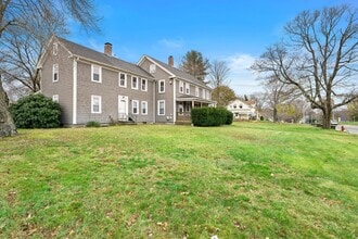 3745 Mendon Rd in Cumberland, RI - Building Photo - Building Photo