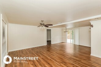 110 Valley View Ct in Tyrone, GA - Building Photo - Building Photo