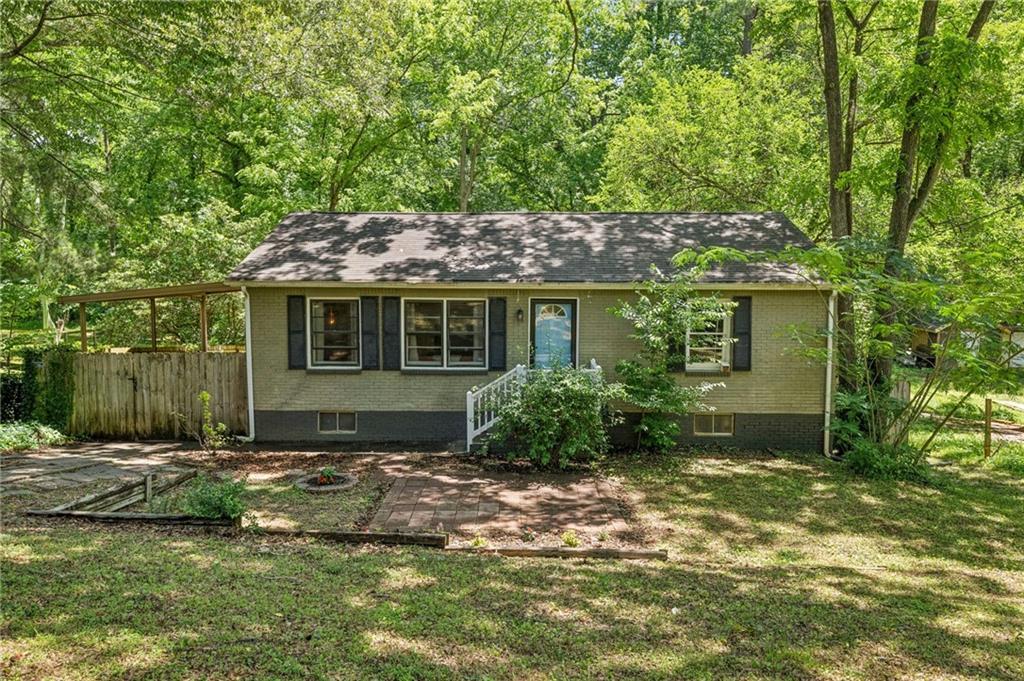 1410 Cobb Branch Dr in Decatur, GA - Building Photo