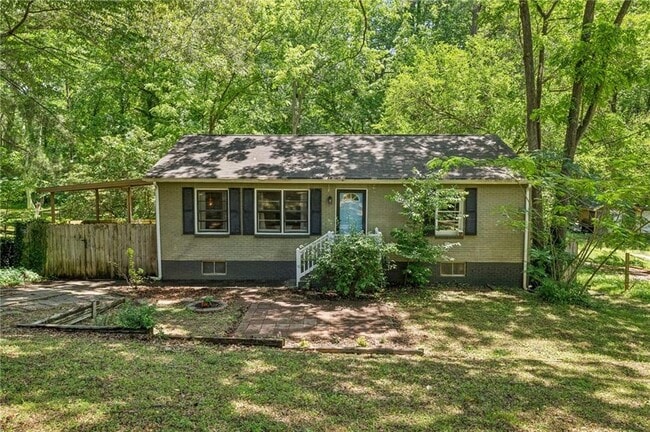 property at 1410 Cobb Branch Dr