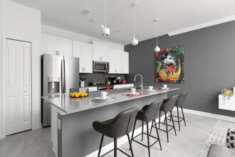 4218 Paragraph Dr in Kissimmee, FL - Building Photo - Building Photo