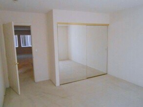 11026 Ashboro Ave in Las Vegas, NV - Building Photo - Building Photo