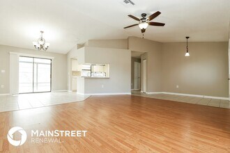 5459 Hornaway Ave in Spring Hill, FL - Building Photo - Building Photo