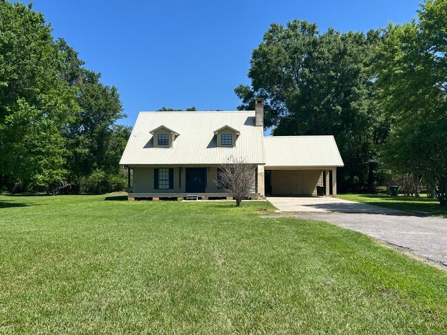 property at 622 Bayou Tortue Rd