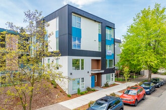 810 Yakima in Tacoma, WA - Building Photo - Building Photo