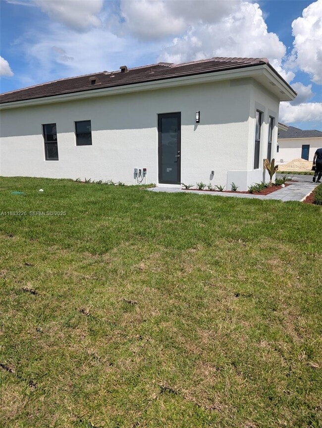 property at 19565 SW 325th Ln