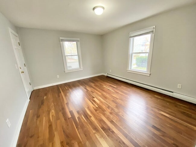 89 Pitkin St in Burlington, VT - Building Photo - Building Photo