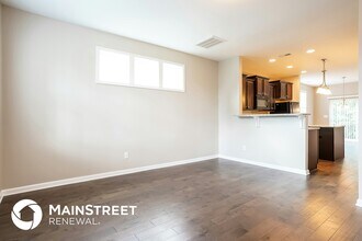 305 Chamberlain Dr in Clayton, NC - Building Photo - Building Photo