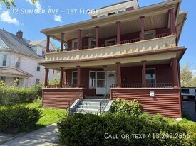 432 Sumner Ave in Springfield, MA - Building Photo