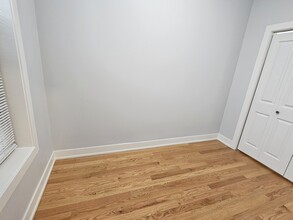 1415 W Erie St, Unit 2R in Chicago, IL - Building Photo - Building Photo
