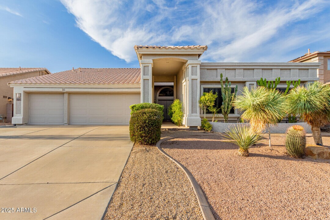 4550 E Bent Tree Dr in Cave Creek, AZ - Building Photo