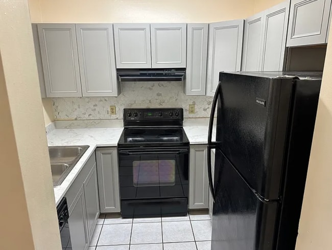 2108 Northeast 38th Avenue in Ocala, FL - Building Photo - Building Photo