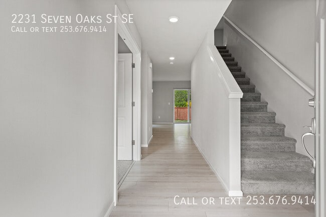 property at 2231 Seven Oaks St SE