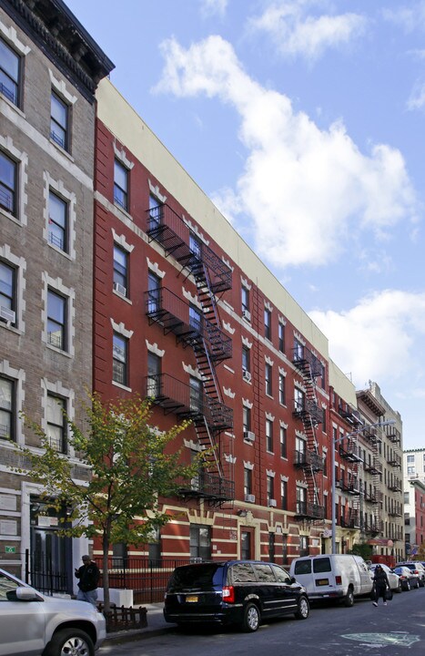 Sinclair Houses in New York, NY - Building Photo