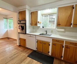 2139 N 137th St in Seattle, WA - Building Photo - Building Photo