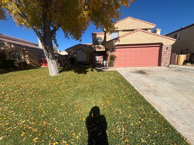 1109 E Kildare St in Lancaster, CA - Building Photo - Building Photo