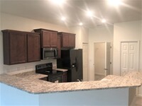 620 Remington Green Dr SE, Unit 103 photo'