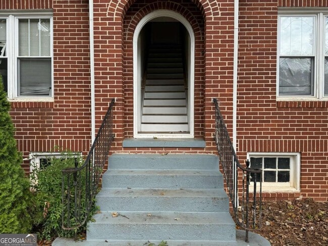 300 Forrest Ave in Gainesville, GA - Building Photo - Building Photo