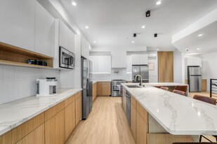 4800-4802 S Slauson Ave in Culver City, CA - Building Photo