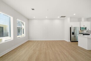 1402 Cedar Post Ln in Houston, TX - Building Photo