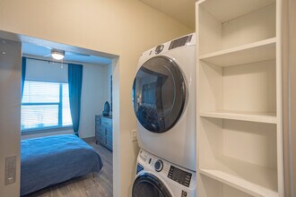 Broadvue Apartments in Oklahoma City, OK - Building Photo - Interior Photo