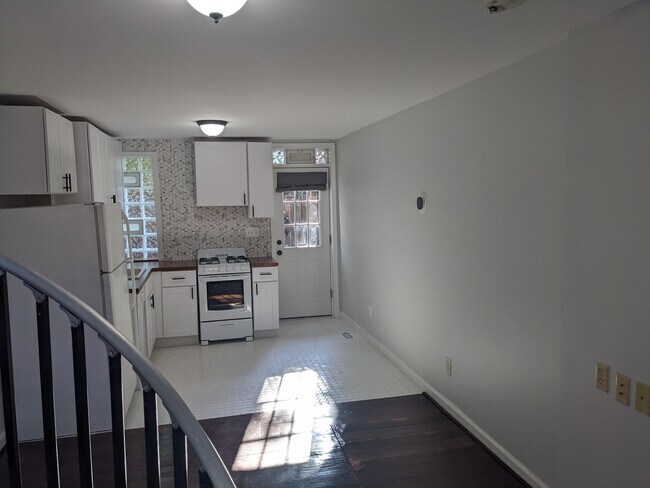 1528 Olive St in Baltimore, MD - Building Photo - Building Photo