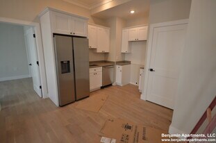 16-18 Highgate St. Unit 102 in Boston, MA - Building Photo