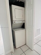 10878 Royal Palm Blvd in Coral Springs, FL - Building Photo - Building Photo