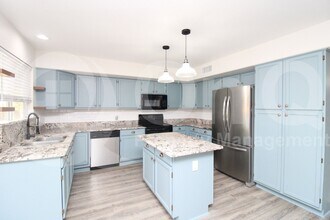 1210 E Whitefish Bay Ct in Gilbert, AZ - Building Photo - Building Photo