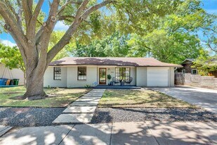 2506 East Side Dr in Austin, TX - Building Photo