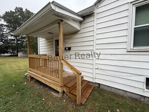 728 W 10th St in Ashland, OH - Building Photo - Building Photo
