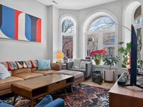 2451 N Albany Ave in Chicago, IL - Building Photo - Building Photo