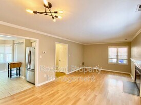 348 Llewellyn Mews in Norfolk, VA - Building Photo