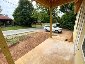1253 E Broad St in Athens, GA - Building Photo - Building Photo