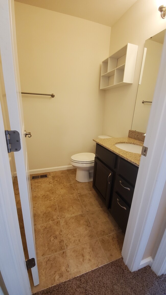 9618 Union Park in West Chester, OH - Building Photo - Building Photo