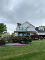 107 Wheat Field Terrace in Harpers Ferry, WV - Building Photo