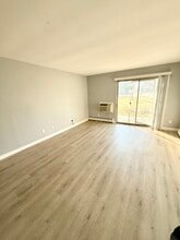 1455-1465-1465 Sheridan Rd in Kenosha, WI - Building Photo - Building Photo