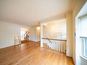 6510 Serenade Plz in Springfield, VA - Building Photo - Building Photo