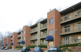 Skyline Ridge Apartments in Cincinnati, OH - Building Photo - Building Photo