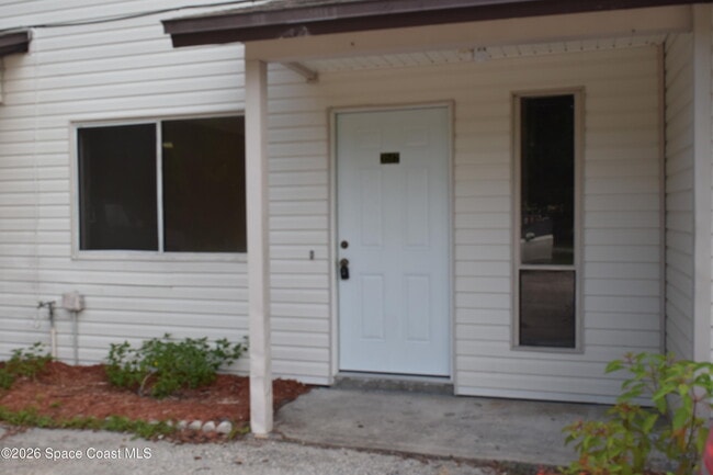 3512 Tree Ridge Ln NE in Palm Bay, FL - Building Photo - Building Photo