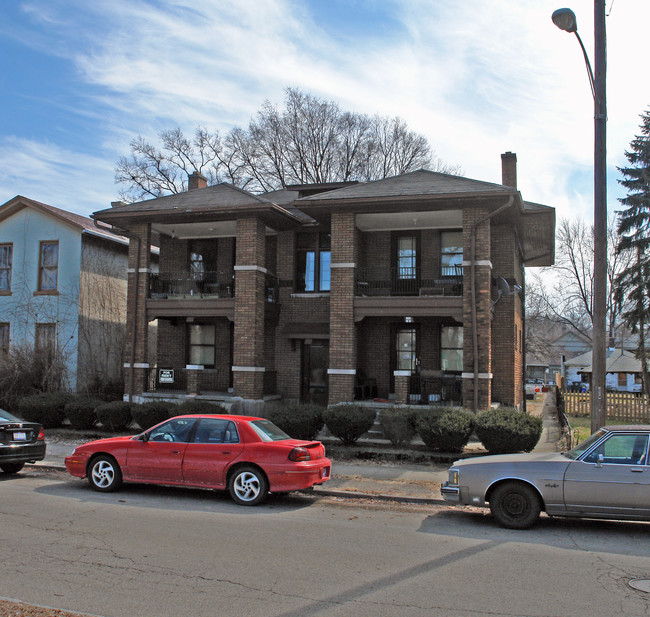 140 Park Dr in Dayton, OH - Foto de edificio - Building Photo