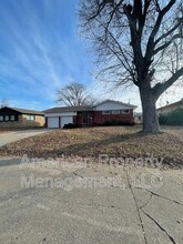 5147 S Toledo Ave in Tulsa, OK - Building Photo - Building Photo