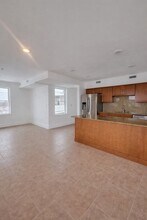 373 Crescent Ave in Chelsea, MA - Building Photo - Building Photo