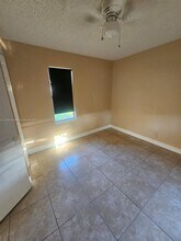 2132 McKinley St in Hollywood, FL - Building Photo - Building Photo