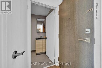 1238 Dundas St E in Toronto, ON - Building Photo - Building Photo