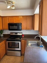 7610 Westwood Dr in Tamarac, FL - Building Photo - Building Photo
