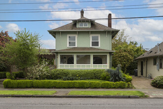 5214 N Lombard St in Portland, OR - Building Photo - Primary Photo