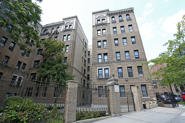 853 Riverside Dr in New York, NY - Building Photo - Building Photo