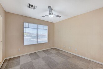 2760 Red Vista Ct in Henderson, NV - Building Photo - Building Photo