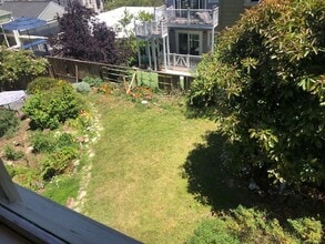14 Leona Terrace in San Francisco, CA - Building Photo - Building Photo